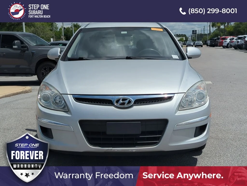 Used 2011 Silver Hyundai GLS image 10