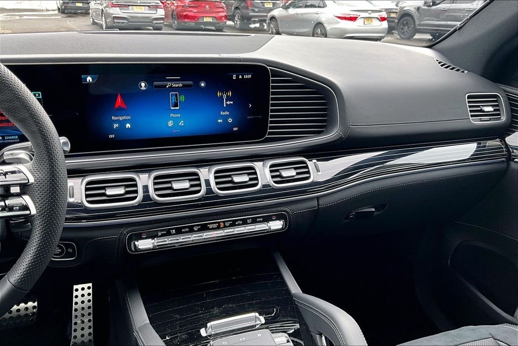 New 2026 MANUFAKTUR Alpine Grey Mercedes-Benz AMG® GLE 53 4MATIC+ Coupe image 7