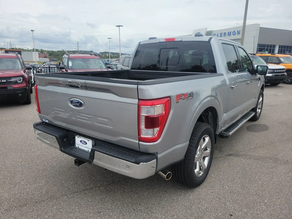 Used 2023 Silver Ford Lariat image 5