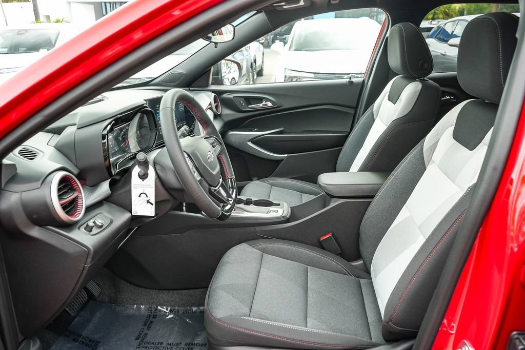 2026 Chevrolet Trax RS - Photo 17