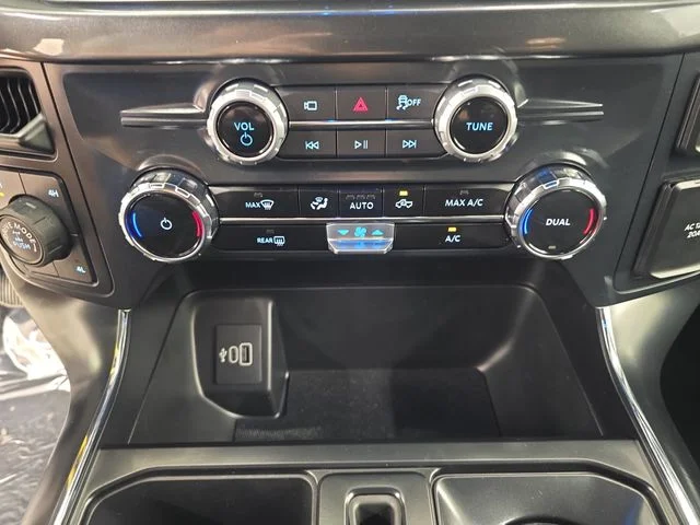 New 2026 Oxford White Ford STX® image 30