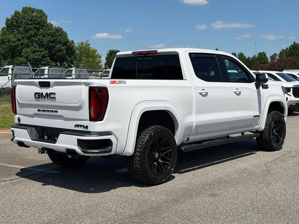 New 2026 Summit White GMC AT4 image 30