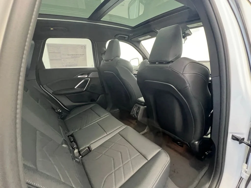 Used 2026 Alpine White BMW xDrive28i image 8
