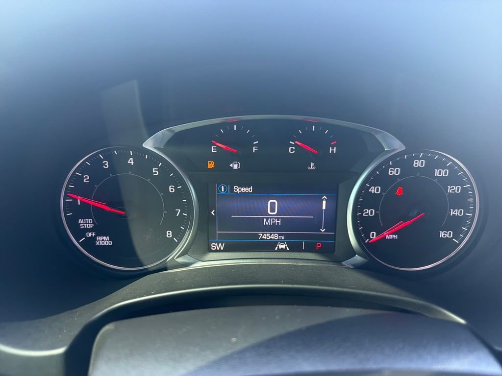 Used 2021 Silver GMC SLE image 18