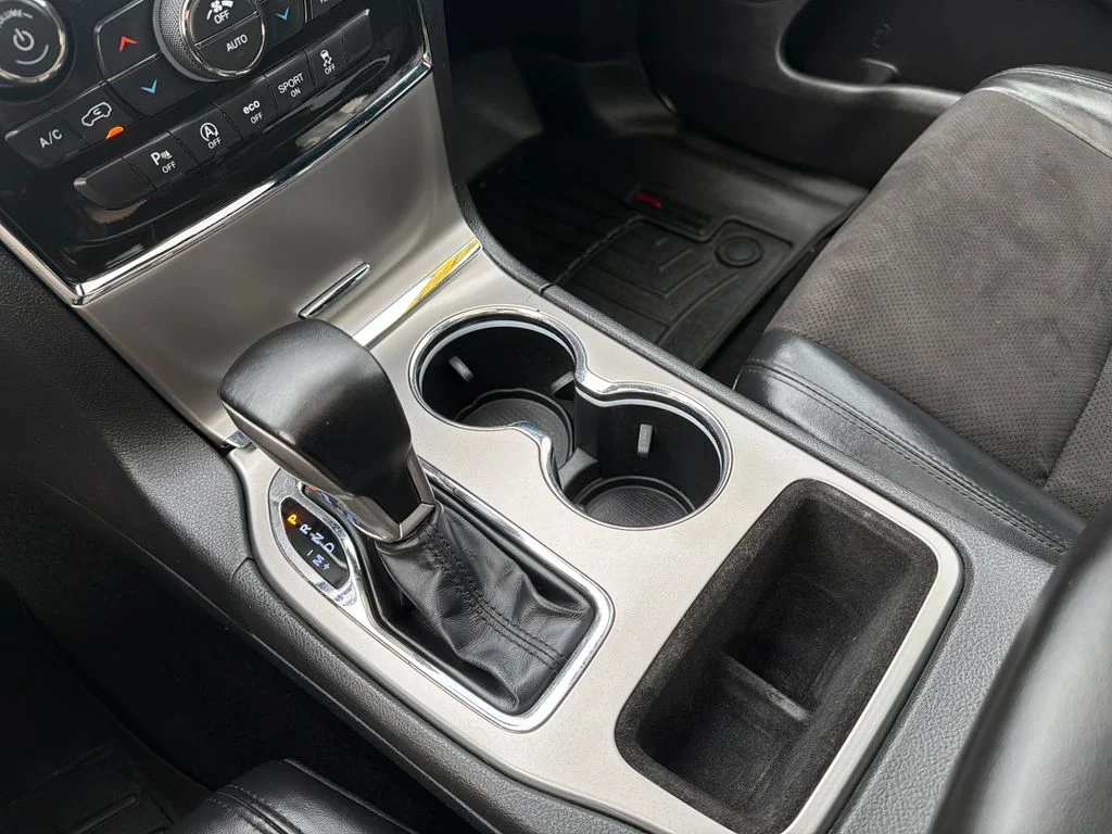2021 Jeep Grand Cherokee Laredo X - Photo 25
