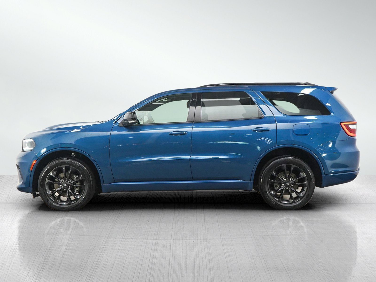Used 2024 Dodge Durango GT with VIN 1C4RDJDG9RC233301 for sale in Minneapolis, Minnesota