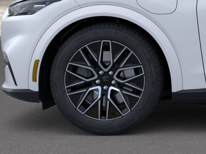 New 2026 Star White Metallic Tri-coat Ford Premium image 43