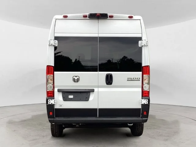 New 2026 Bright White Clearcoat Ram PROMASTER 1500 TRADESMAN CARGO VAN HIGH ROOF 136