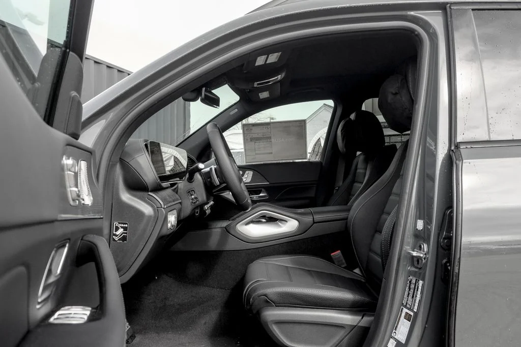 Used 2026 MANUFAKTUR Silicon Grey Mercedes-Benz GLS 450 image 11