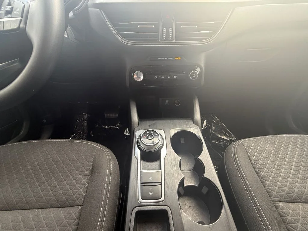 Used 2023 Silver Ford Active image 15