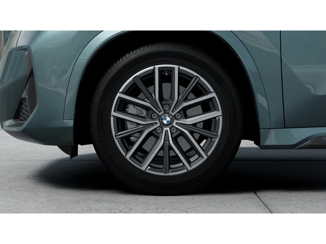 New 2026 Cape York Green Metallic BMW  image 7
