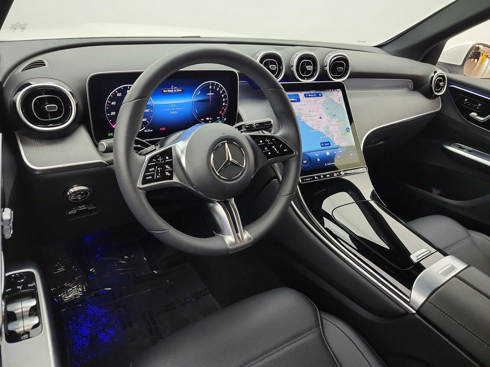 Used 2025 Polar White Mercedes-Benz GLC 350e 4MATIC® SUV image 14