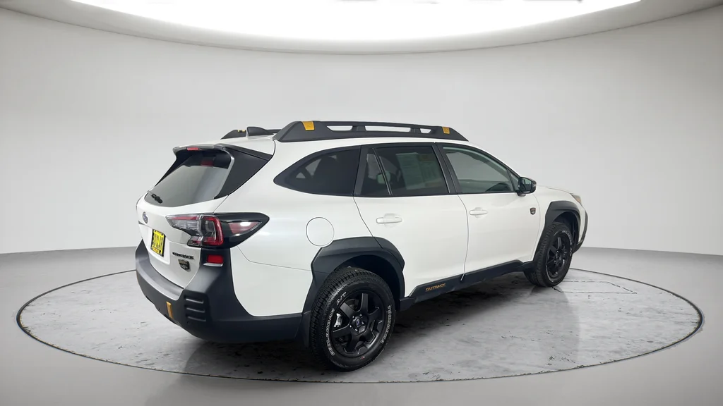 Used 2025 White Subaru Wilderness image 7