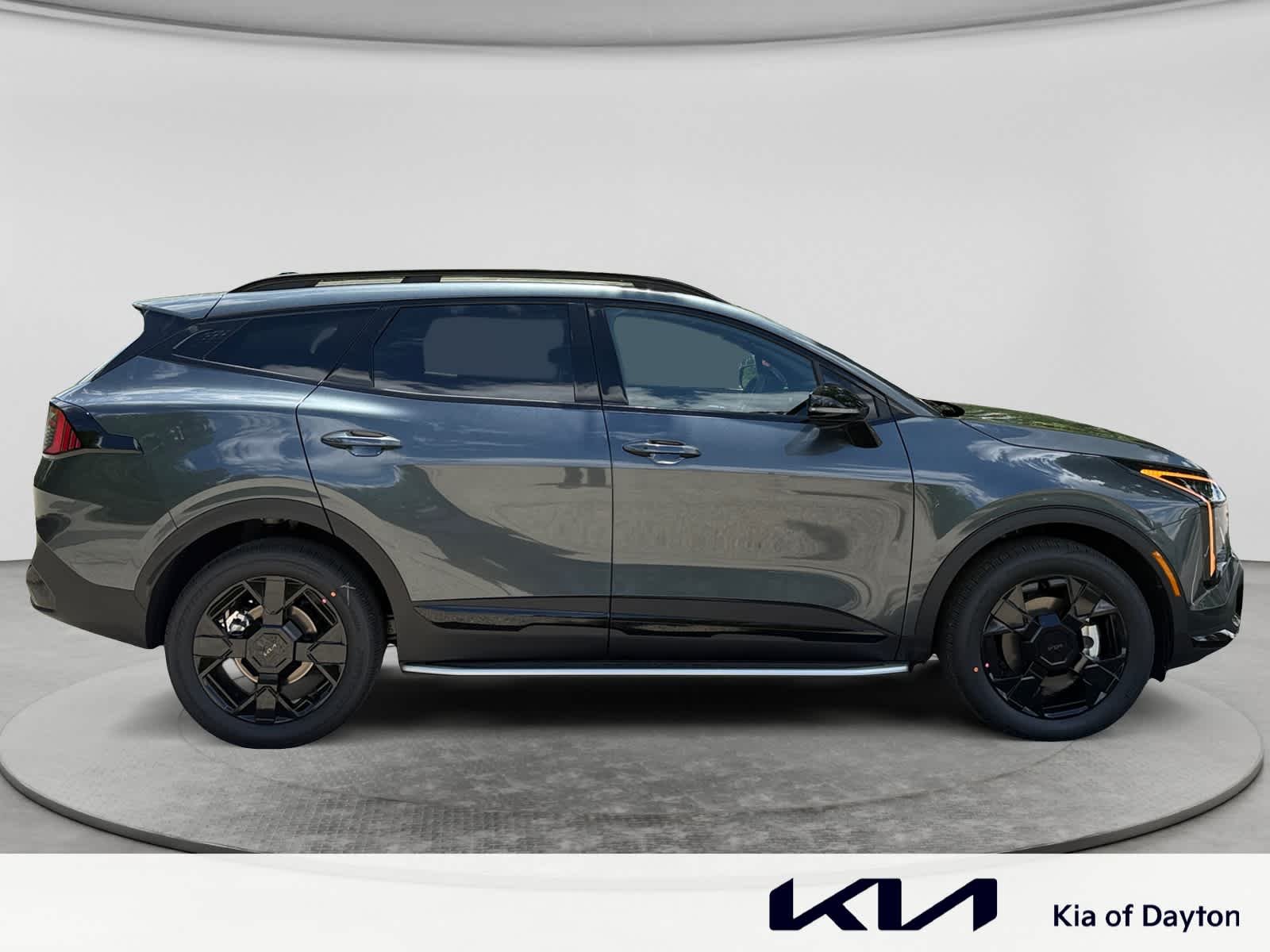 New 2026 Gravity Gray Kia X-Line image 4