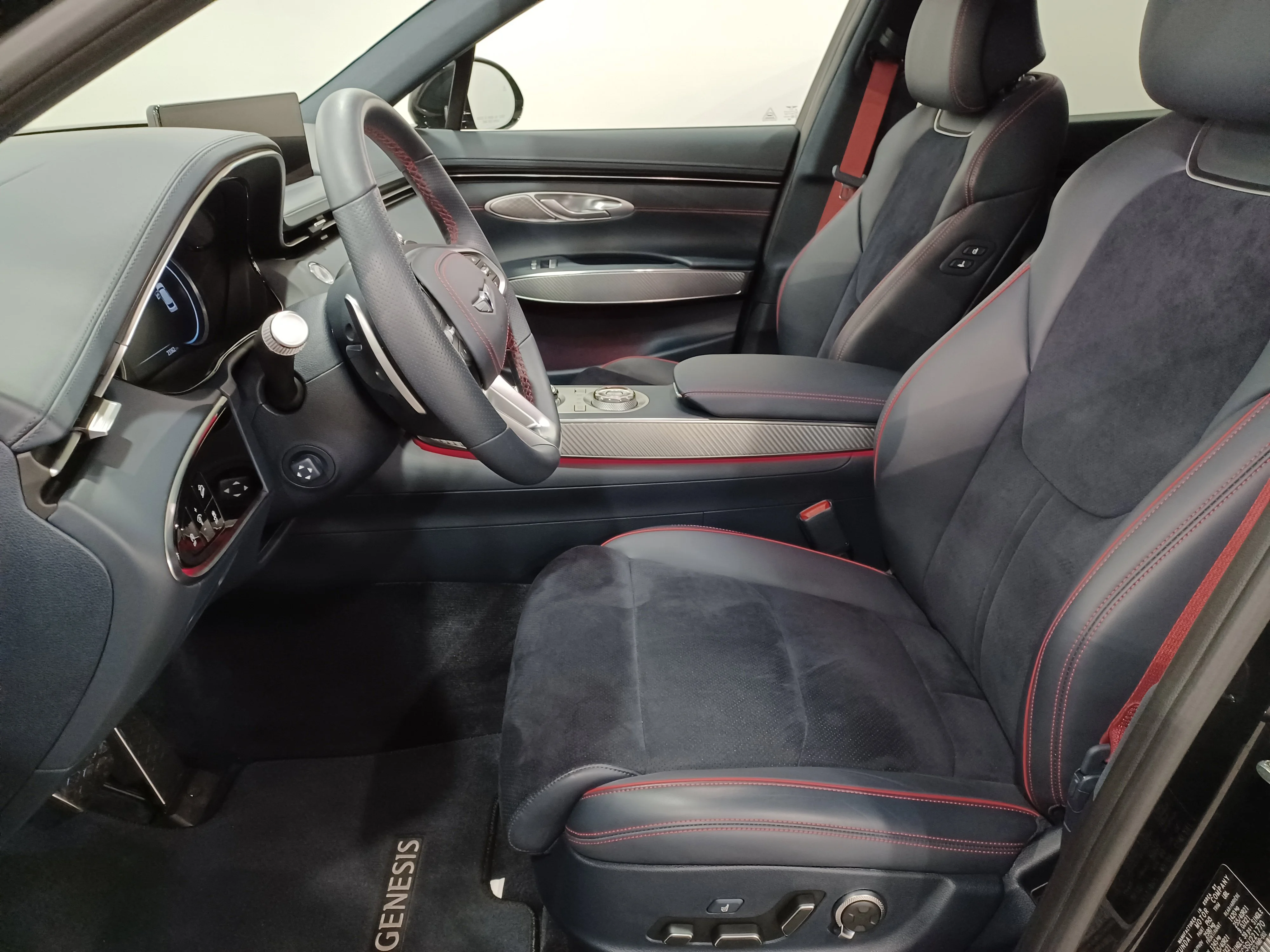 Certified Used 2025 Vik Black Genesis 3.5T Sport AWD*Adaptive Cruise | Remote Start | Nav | Head Up Display | Pano Roof | Cooled Leather image 10