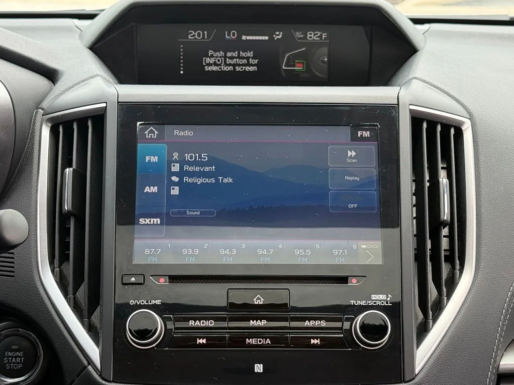 Used 2020 Silver Subaru Limited image 18