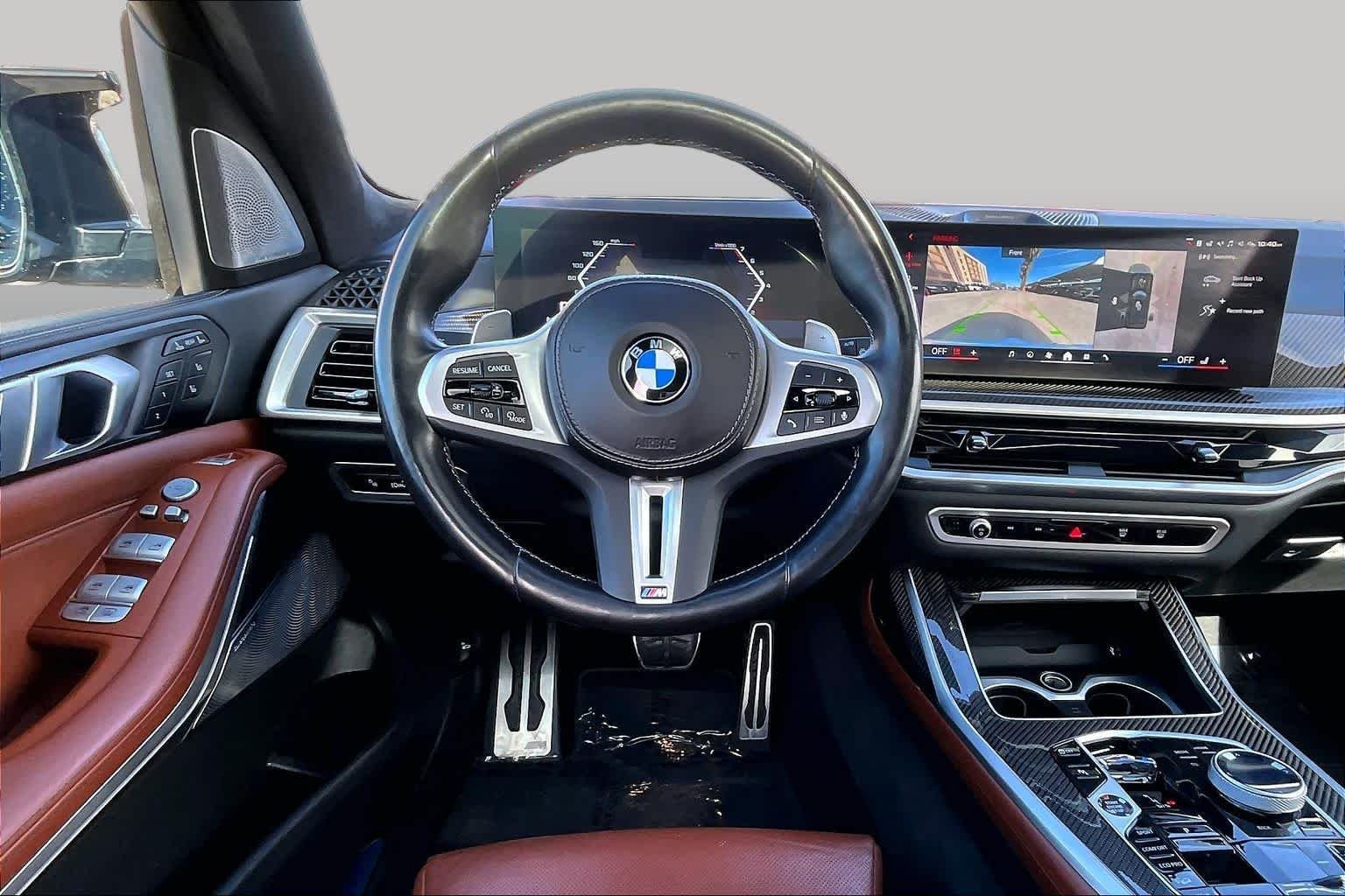 Used 2024 Manhattan Green Metallic BMW M60i image 5