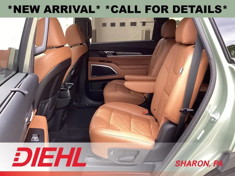 Used 2024 Green Kia EX X-Line image 18