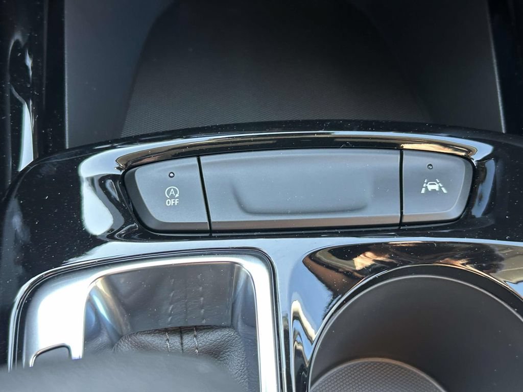 New 2026 Mosaic Black Metallic Chevrolet ACTIV image 21