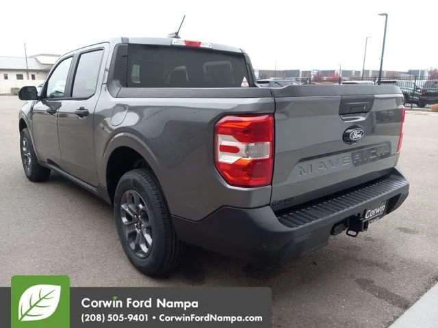 New 2026 Carbonized Gray Metallic Ford XLT image 5