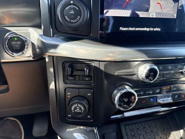 Used 2023 Agate Black Metallic Ford Lariat image 33