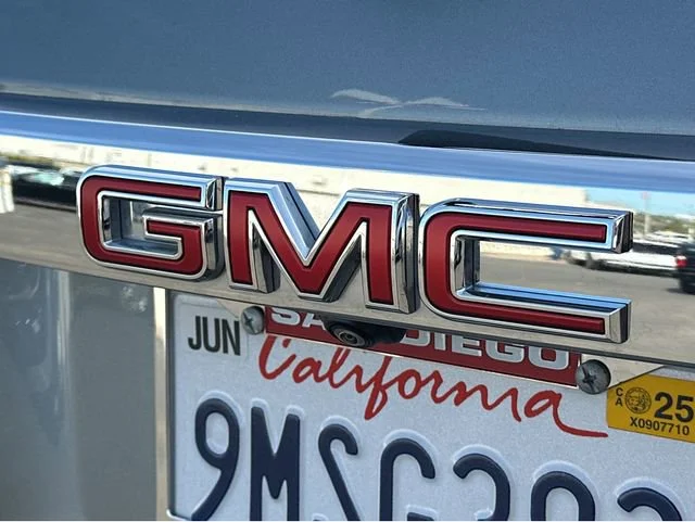 2023 GMC Acadia Denali - Photo 13