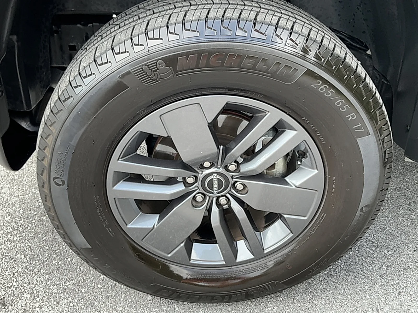 Used 2025 Gun Metallic Nissan King Cab SV 4x2 image 5