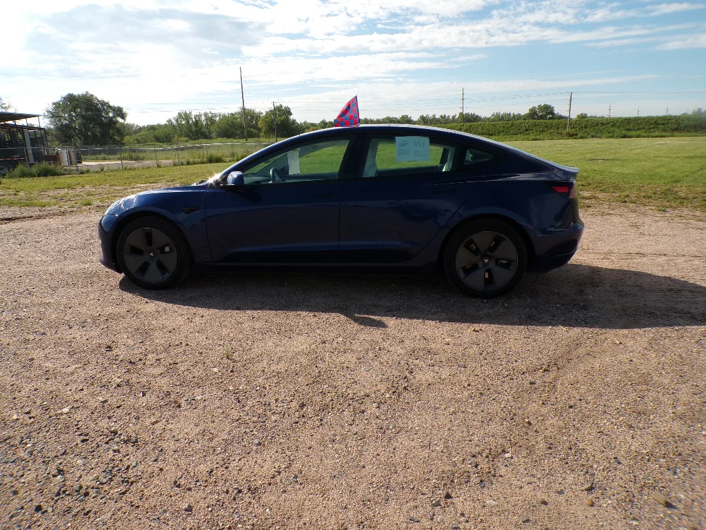 Used 2023 Deep Blue Metallic Tesla Long Range image 20