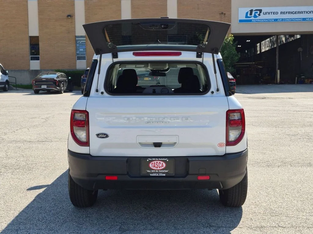 Used 2023 White Ford Big Bend image 7