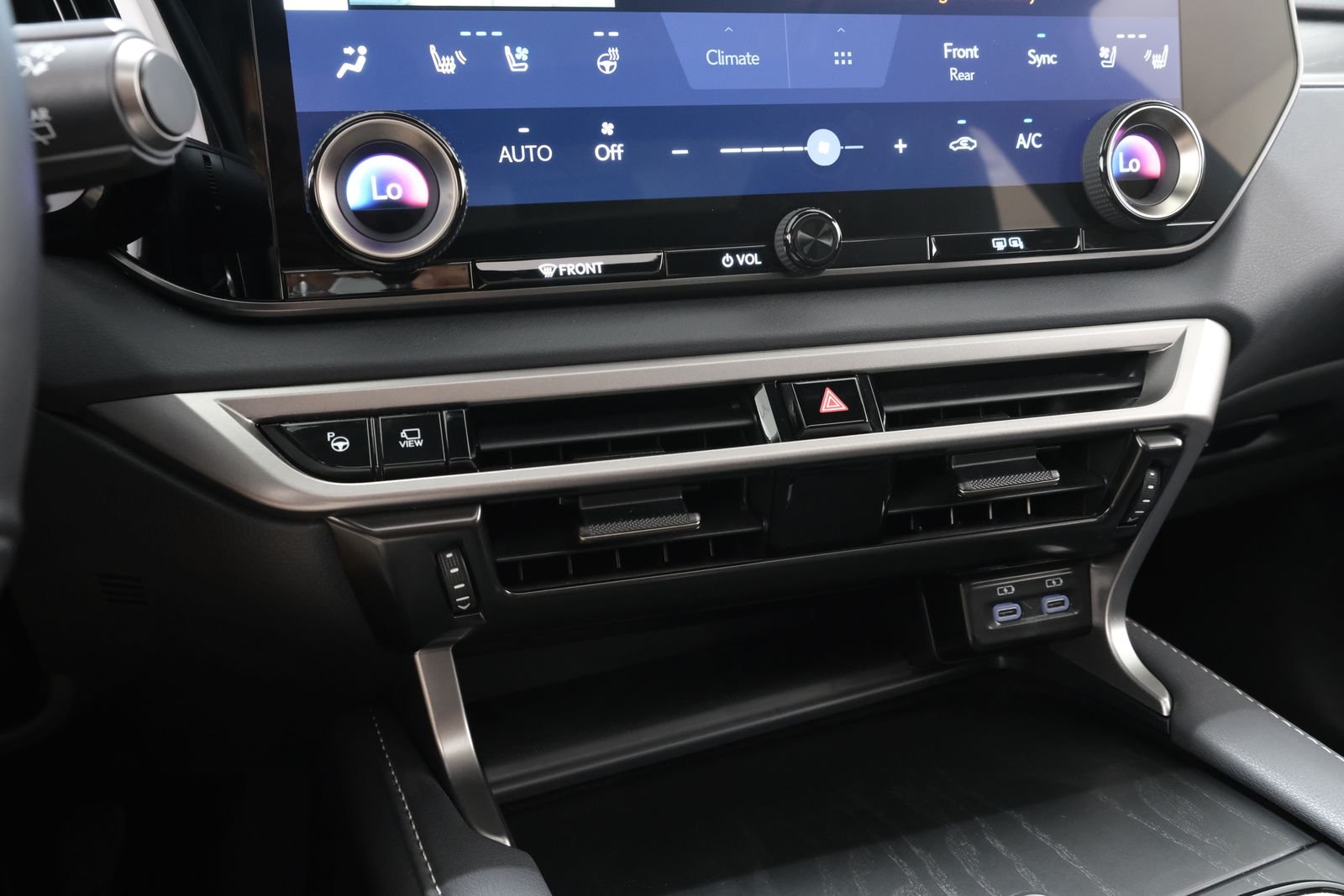 2024 Lexus RX PHEV 450h+ | CarEdge | CarEdge