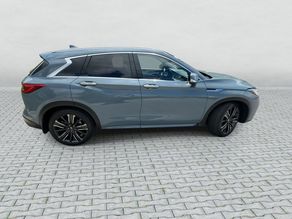 Used 2023 Slate Gray INFINITI Sensory image 9