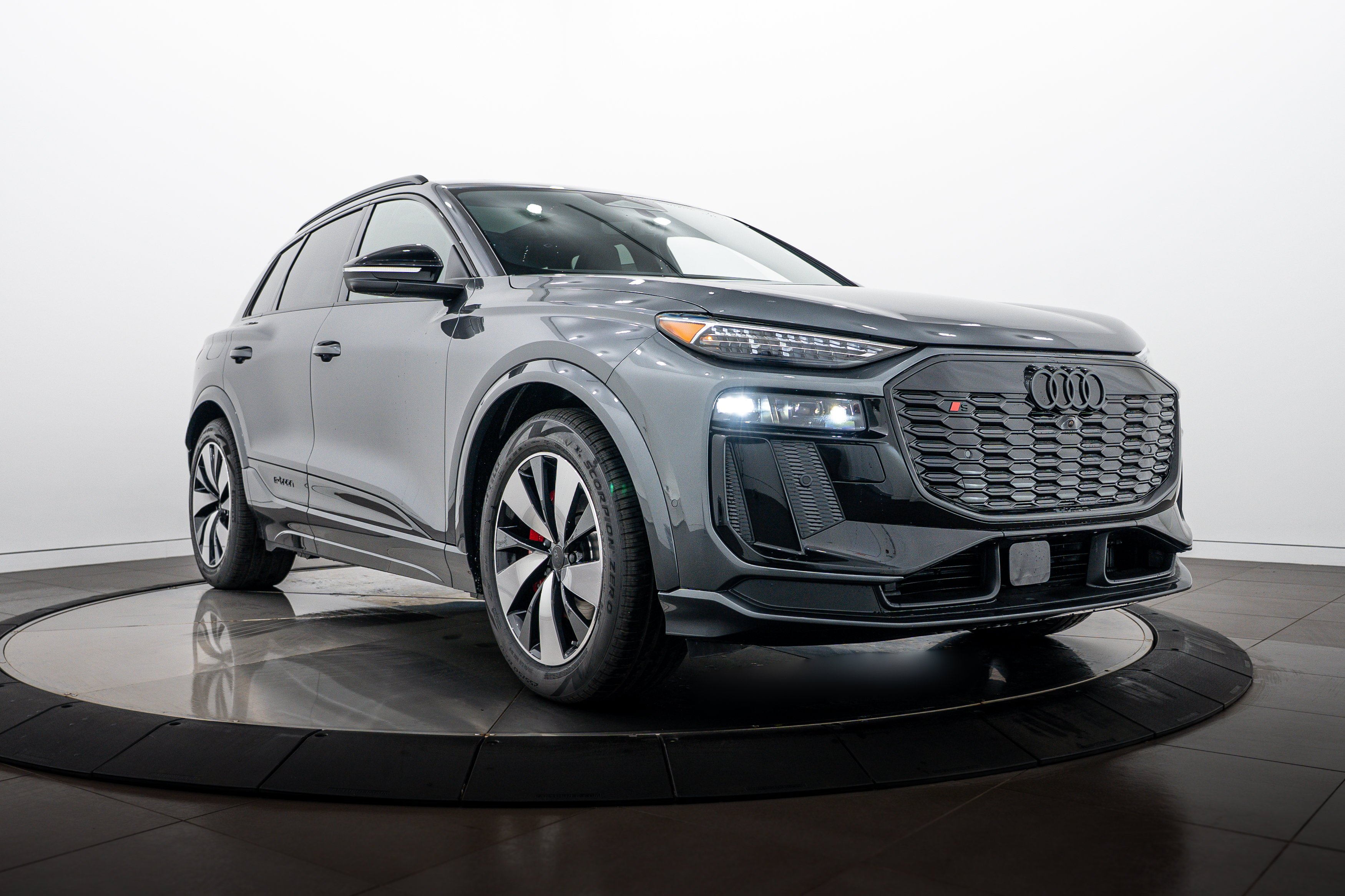 2027 Audi SQ6 e-tron