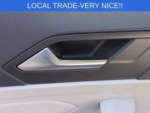 Used 2019 Black Volkswagen SEL image 29
