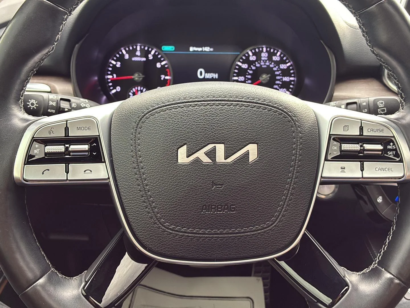 Used 2022 Ebony Black Kia SX image 37