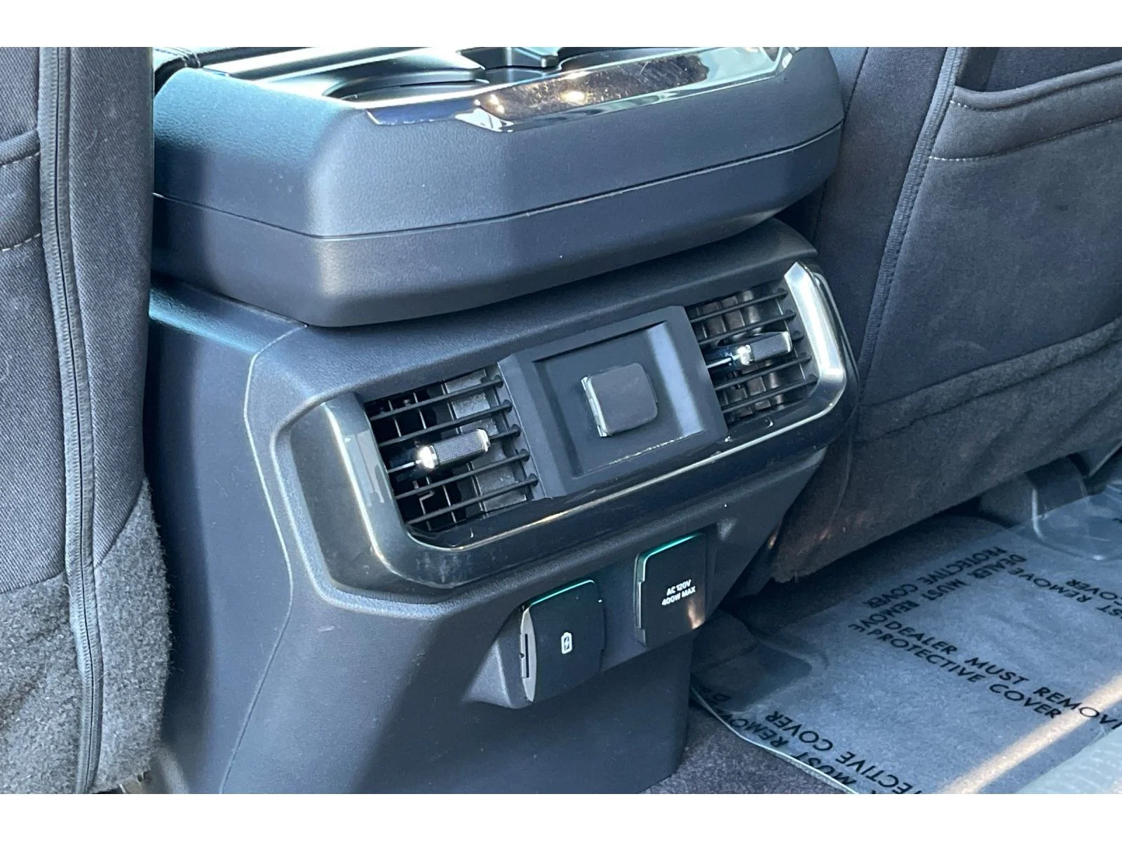 Used 2021 Space White Metallic Ford XLT image 40