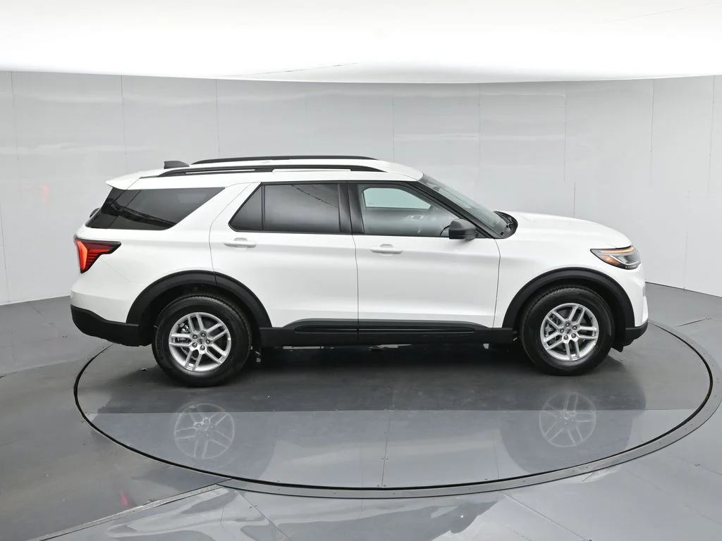 New 2026 White Ford Active image 39