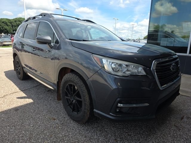 2020 Subaru Ascent Limited 8 Passenger's photo