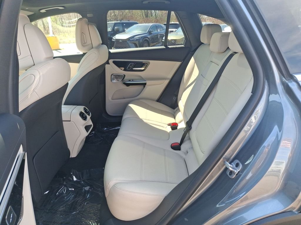 2023 Mercedes-Benz GLC GLC 300 - Photo 25