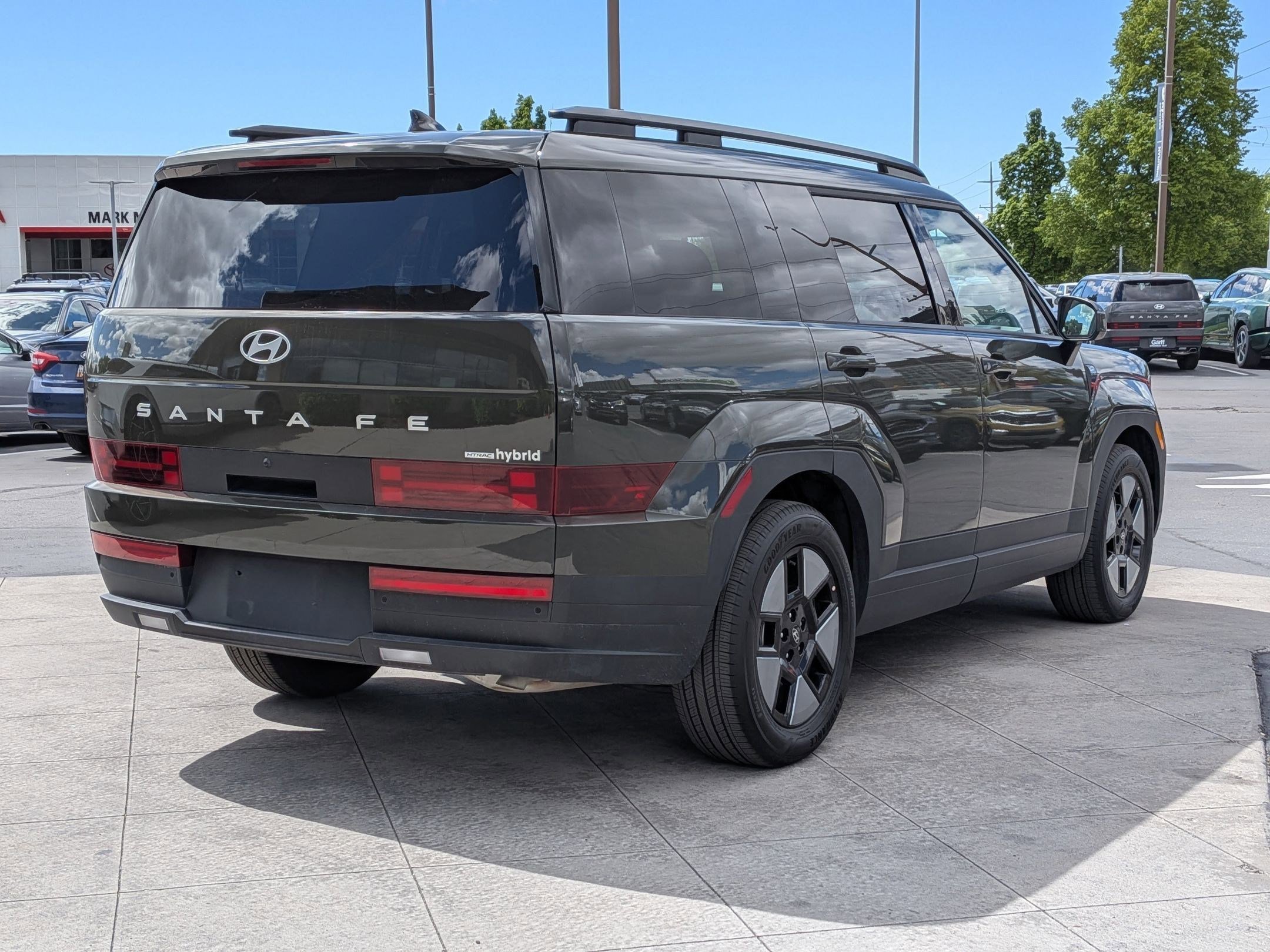 New 2026 Rockwood Green Hyundai SEL image 3