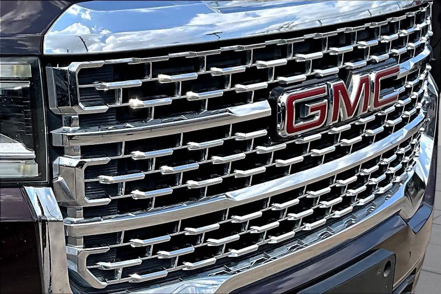 Used 2020 Red Mahogany Metallic GMC Denali image 29