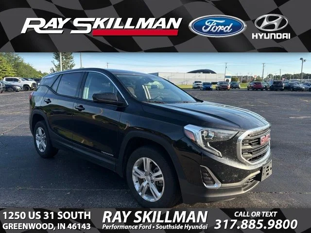 Used 2018 Ebony Twilight Metallic GMC SLE image 1