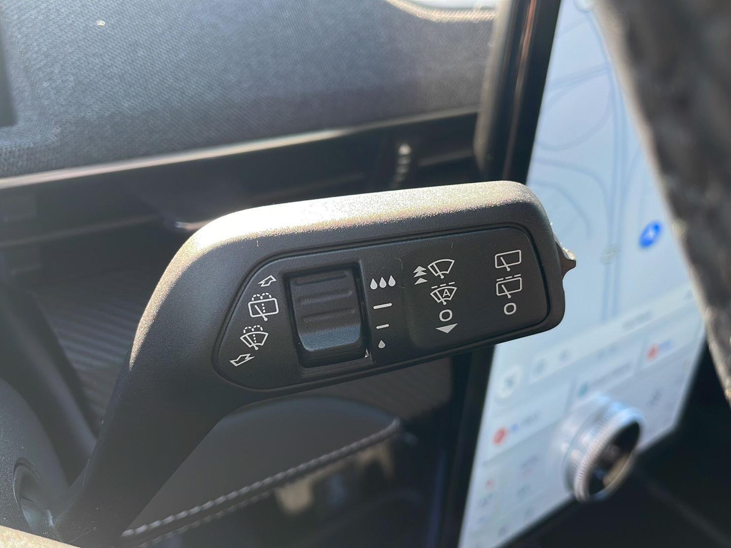 Used 2023 Vapor Blue Metallic Ford Premium image 19