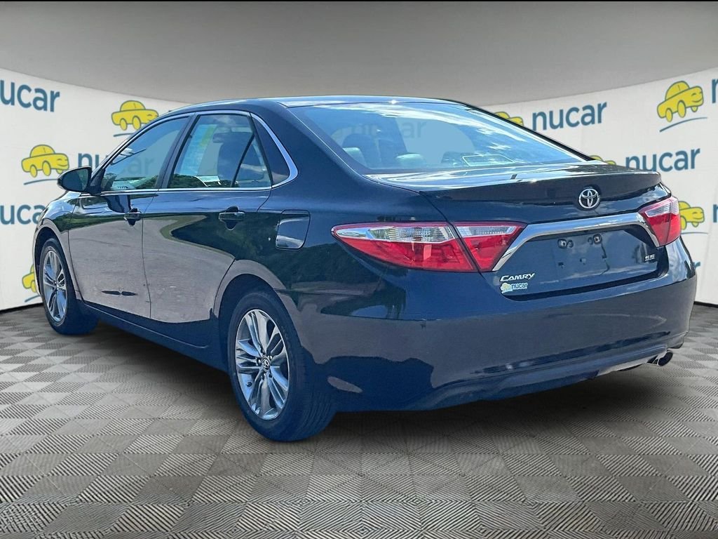 Used 2015 Black Toyota SE image 4