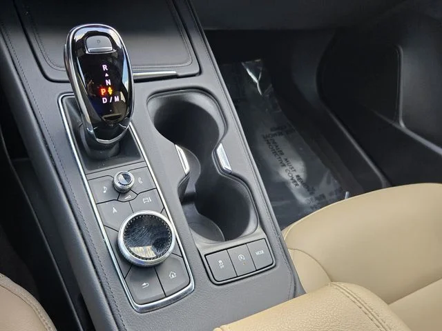 Used 2024 Silver Cadillac Luxury image 20