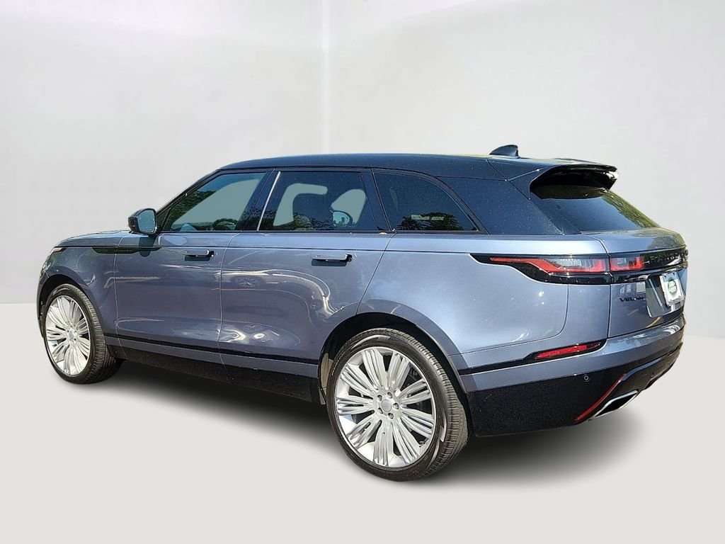 Certified Used 2023 Byron Blue Metallic Land Rover R-Dynamic S MHEV image 6
