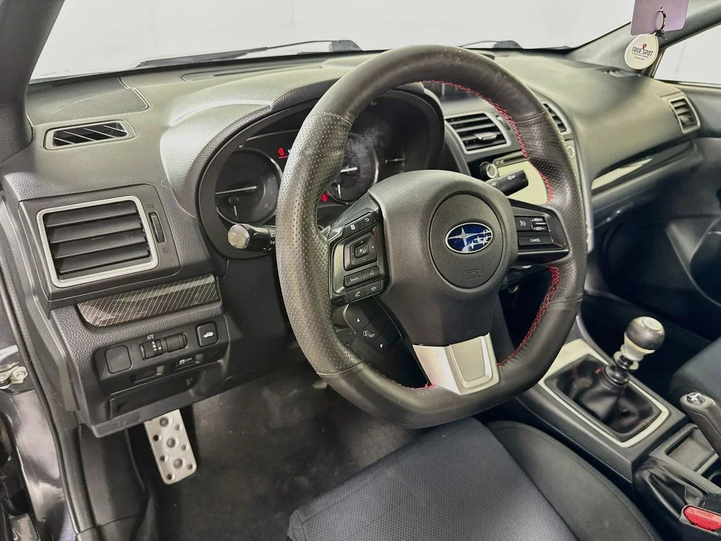 Used 2016 Gray Subaru Base image 9