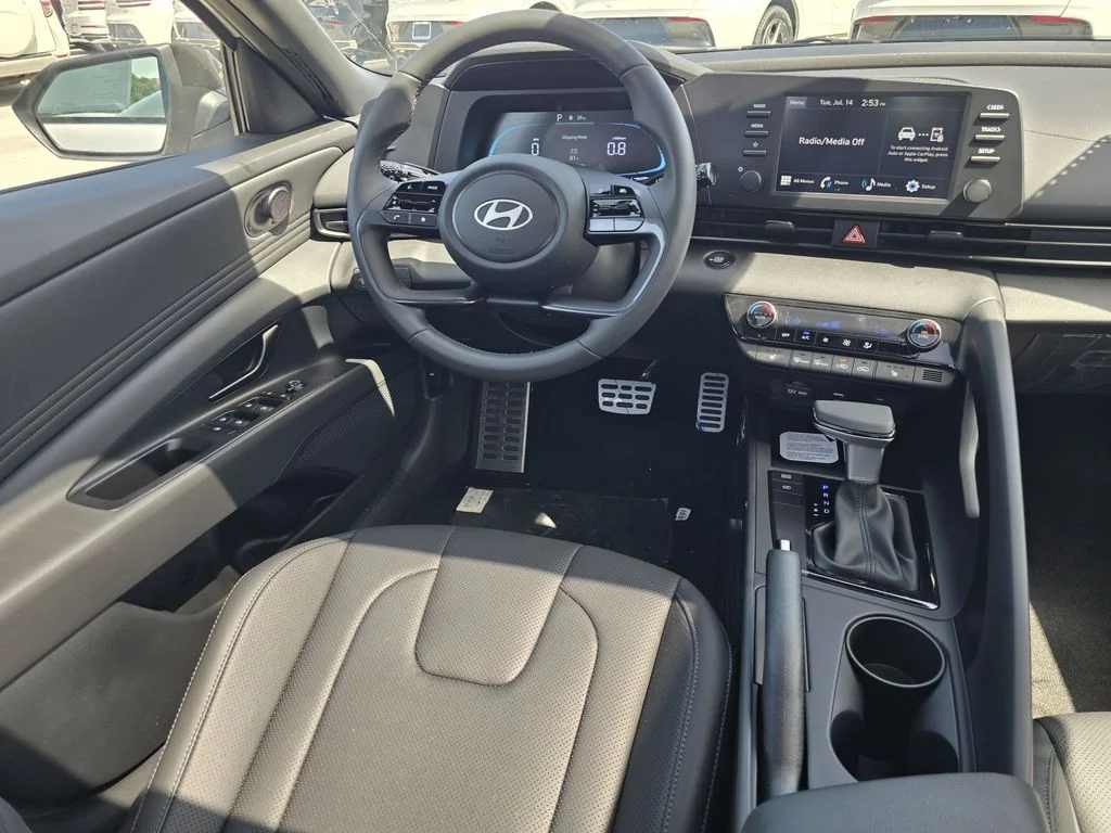 New 2026 Black Hyundai SEL Sport image 8