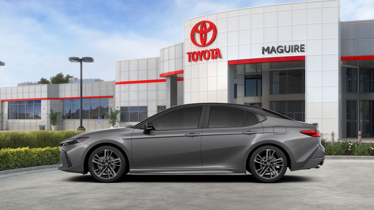 New 2026 Heavy Metal with Midnight Black Metallic roof Toyota XSE image 37