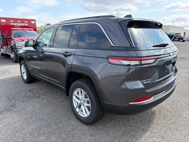 New 2026 Gray Jeep Laredo image 5