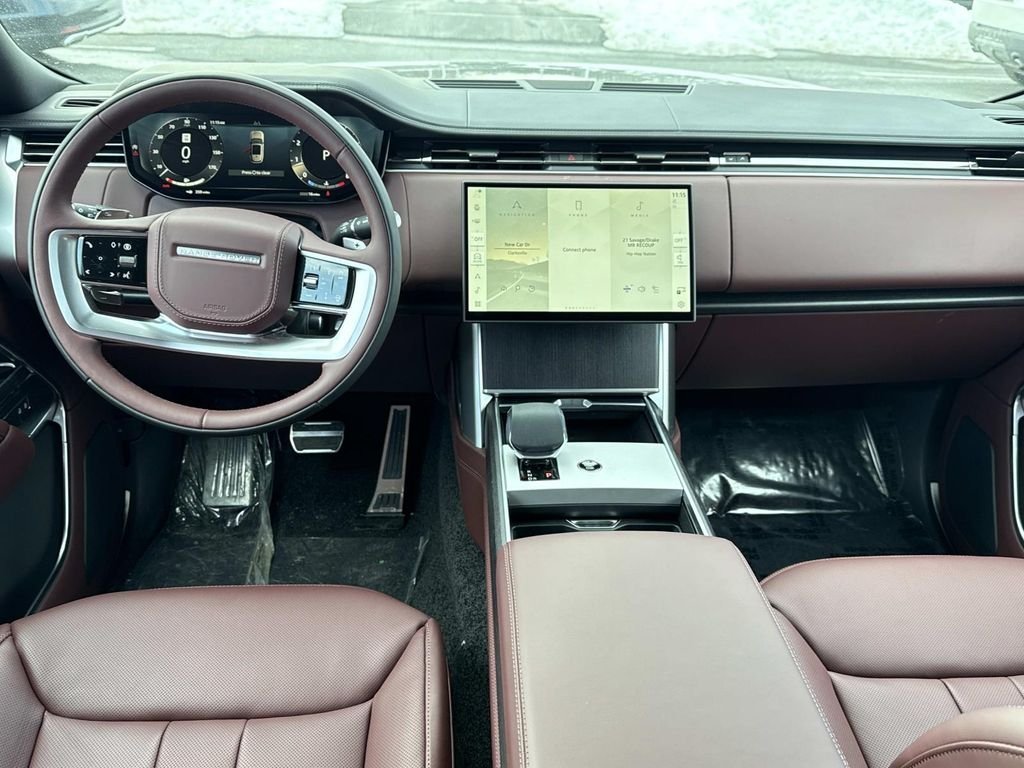 2026 Land Rover Range Rover SE - Photo 2